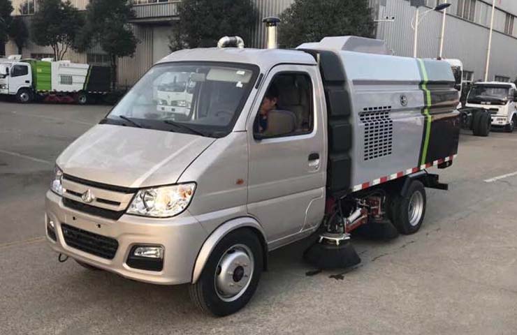 重慶長安掃路車