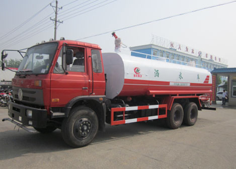 東風后雙橋消防灑水車